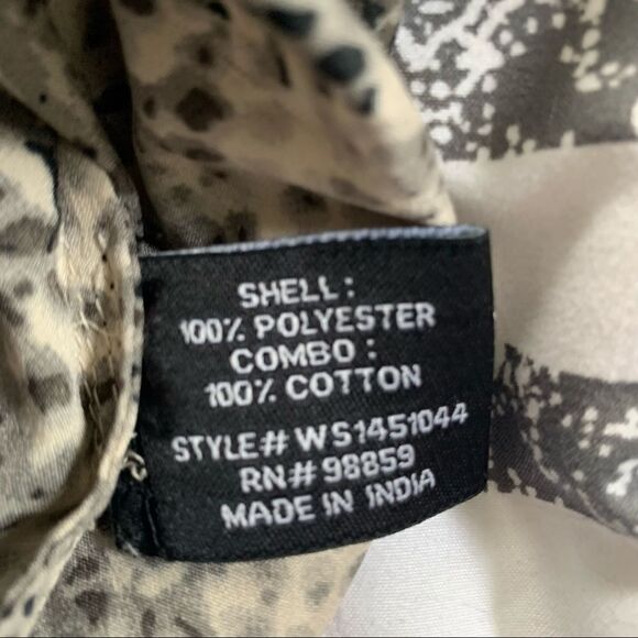 W118 by Walter‎ Baker Florentine Grey Black Snakeskin Pocket Blouse - Picture 4 of 8